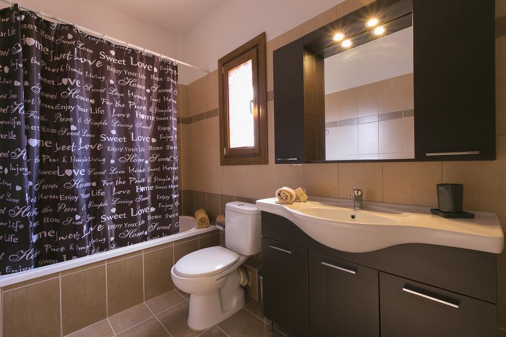 Velia Boutique Apartments Uranúpoli Kültér fotó