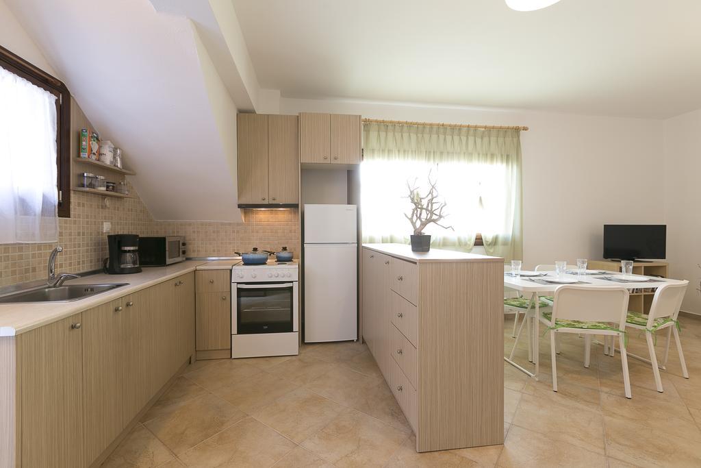 Velia Boutique Apartments Uranúpoli Kültér fotó