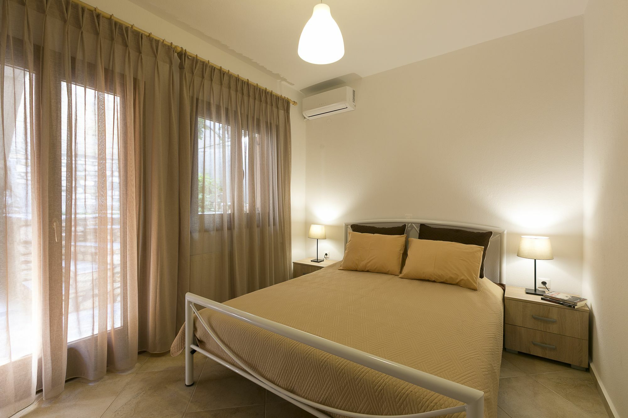 Velia Boutique Apartments Uranúpoli Kültér fotó
